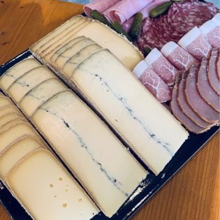 Plateau Raclette et Charcuterie