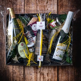 panier-coup-de-coeur-cave-des-anges-forstfeld@Celine-Schnell-Une-Fille-En-Alsace-2026-1